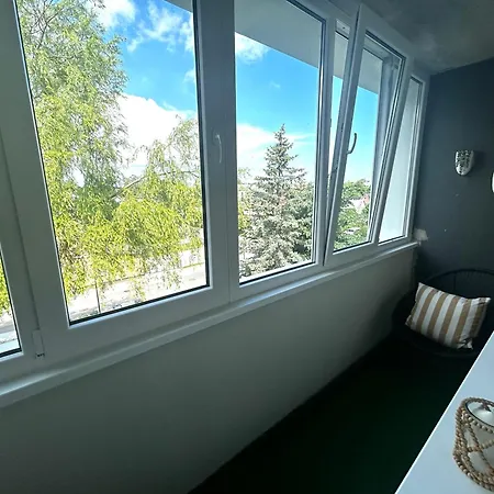 Apartment 2 Bedrooms Apartment, Center, With Balconies *